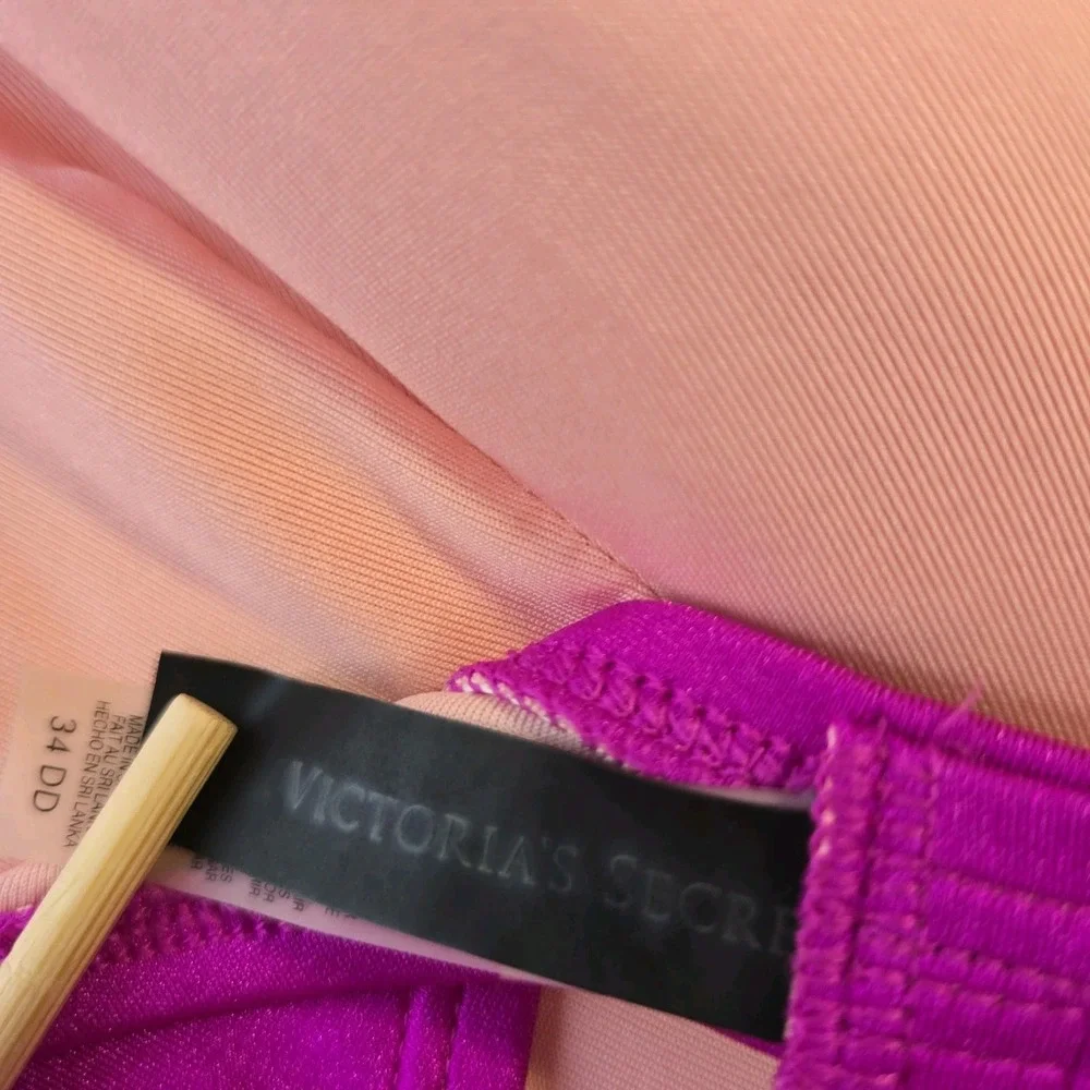 Victoria's Secret Fushia Bikini Twist Front Top 34DD Gold Ring Bottoms Size S